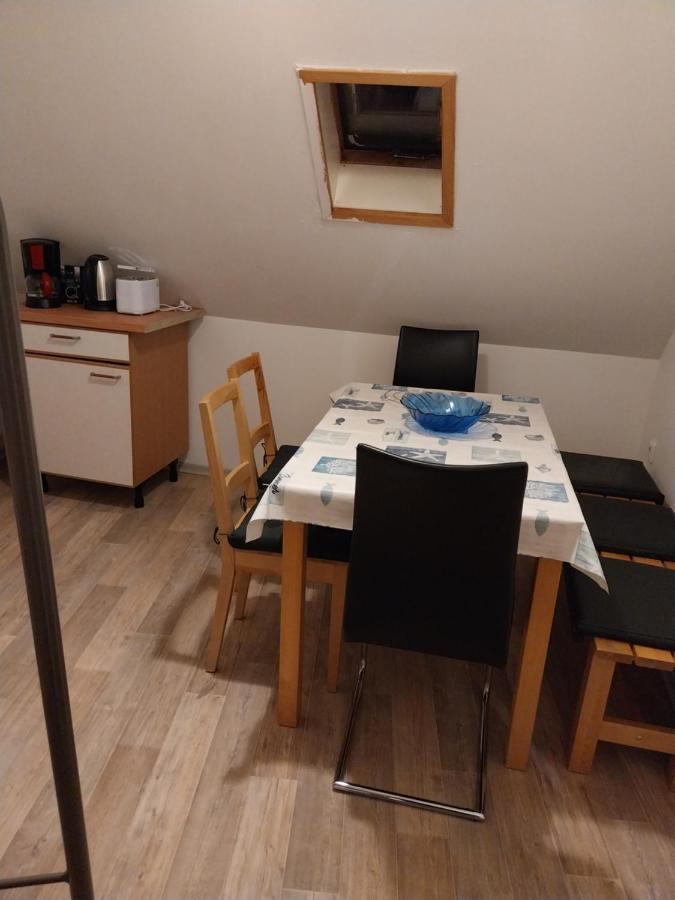 2 Zimmer Ferien & Monteur Wohnung Dg Ридштадт Экстерьер фото